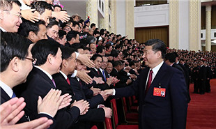 習(xí)近平等領(lǐng)導(dǎo)同志親切會(huì)見(jiàn)出席黨的十九大代表、特邀代表和列席人員