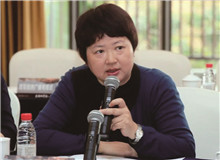 何向陽：與人民結(jié)合，為人民服務(wù)今年是毛澤東同志《講話》發(fā)表80周年。重讀《講話》，感到雖然80年過去，但仍然歷久彌新……[詳細(xì)]