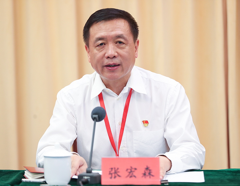 中國作協(xié)黨組書記、副主席、機關(guān)黨委書記張宏森出席閉幕會并講話