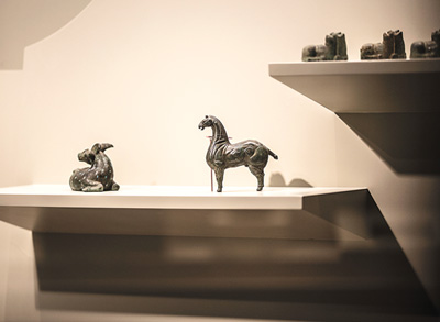 展廳一角。  　　清華大學(xué)藝術(shù)博物館供圖